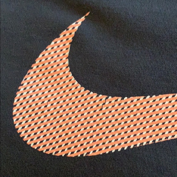 Nike Dri fit men’s shirt - Picture 2 of 3